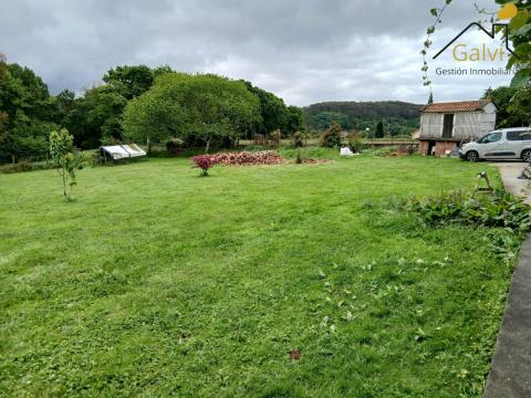Casa con finca en Cerceda para entrar a vivir