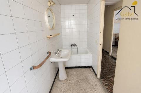 CASA PARA REFORMAR EN EL CENTRO DE ARES